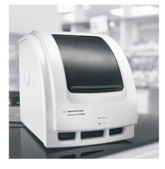 Thermo Scientific?Mx3005P qPCR 仪